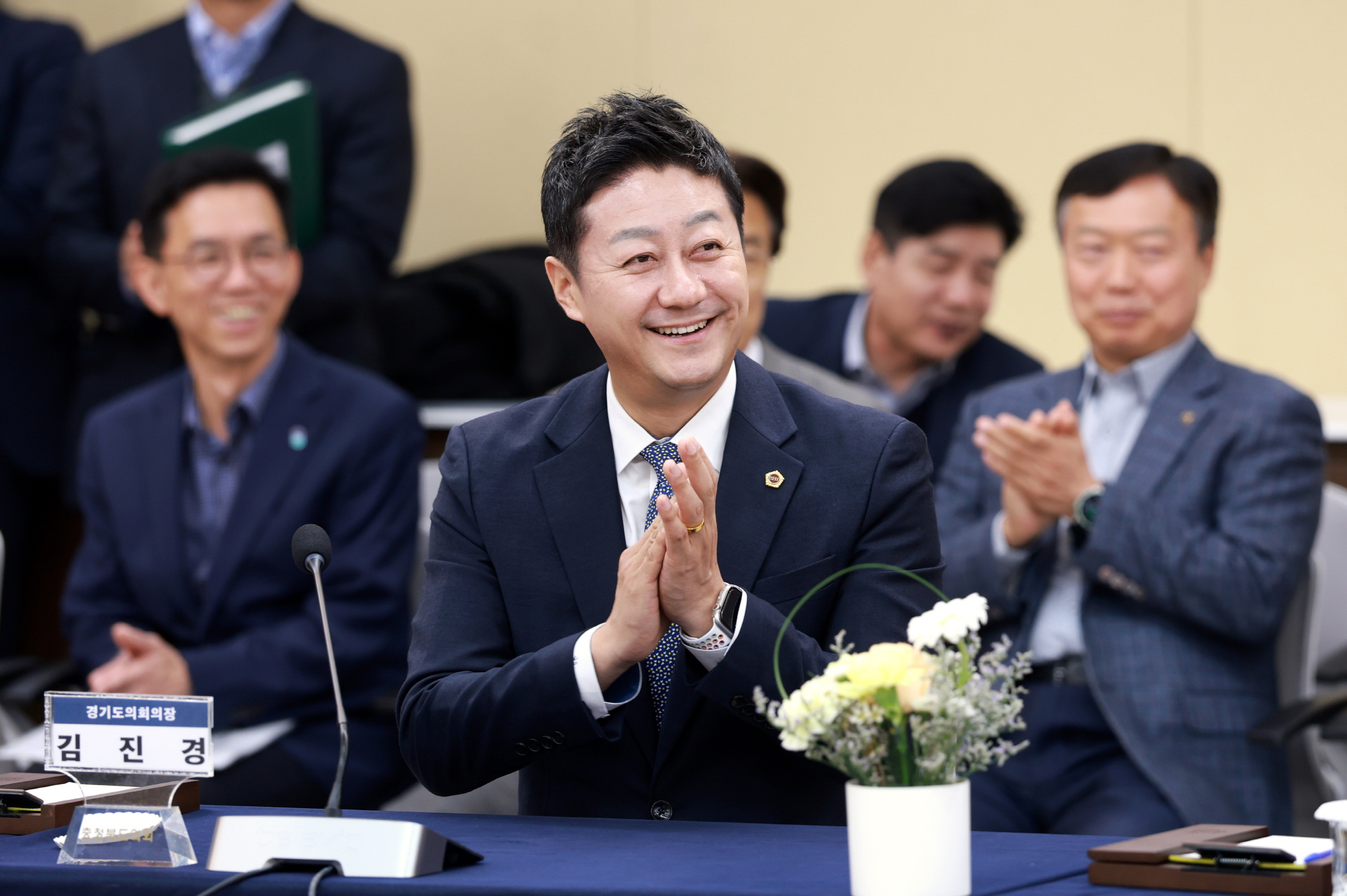  , ѹαõȸȸ ...ȸ  Ȯ  