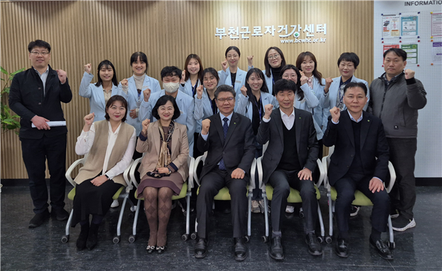 ǰ  ̻, õ ٷڰǰ 湮