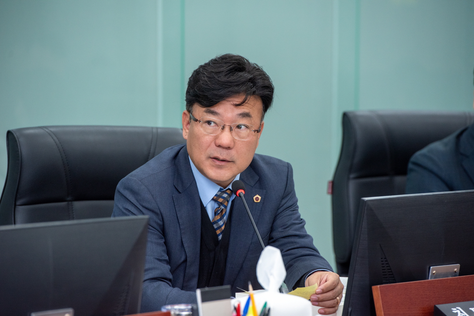 ָ ǿ, ⵵Ƿ  û ǳ... 53  