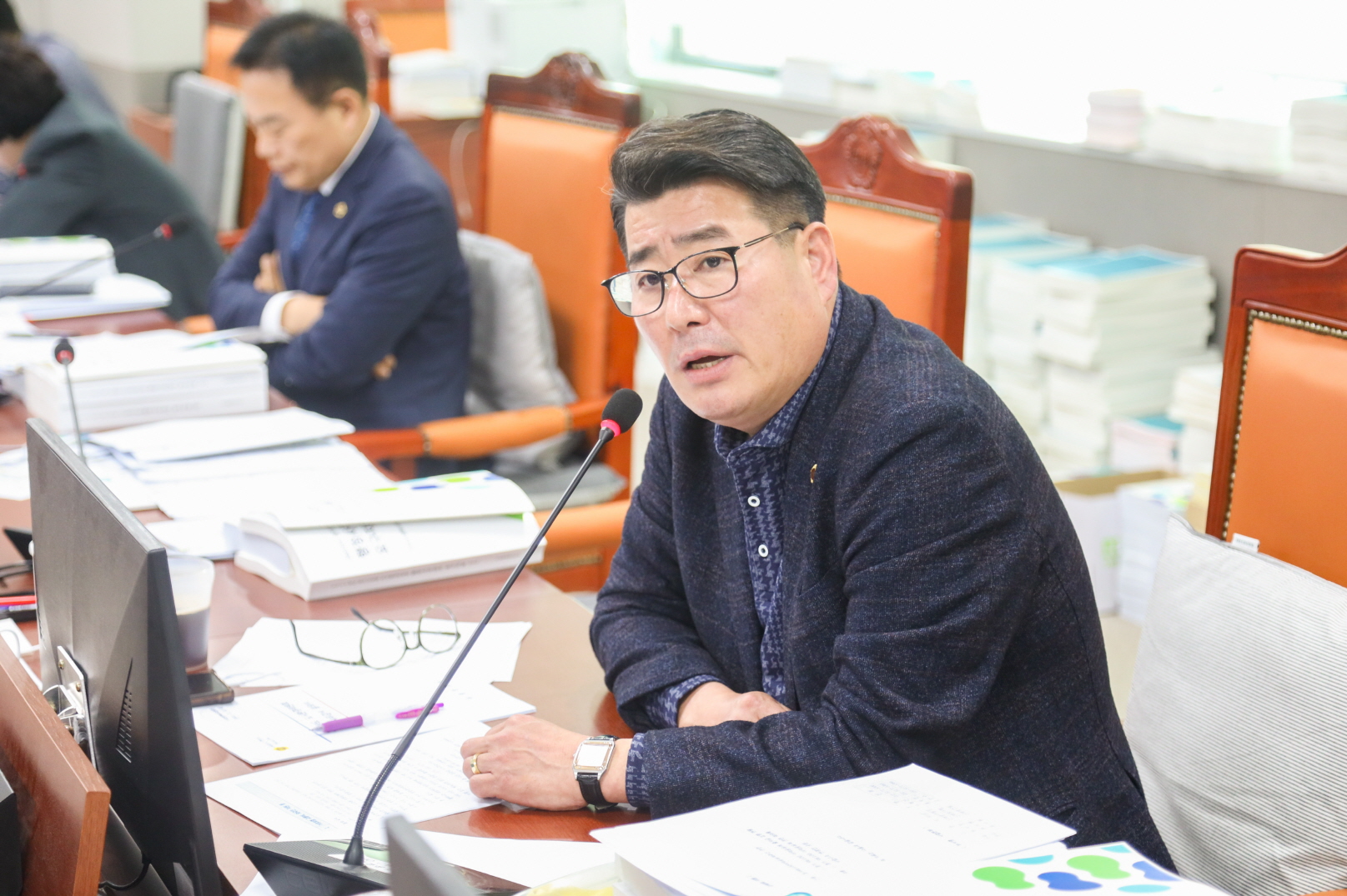  ǿ, ĺ   ...  ޿ 97% 