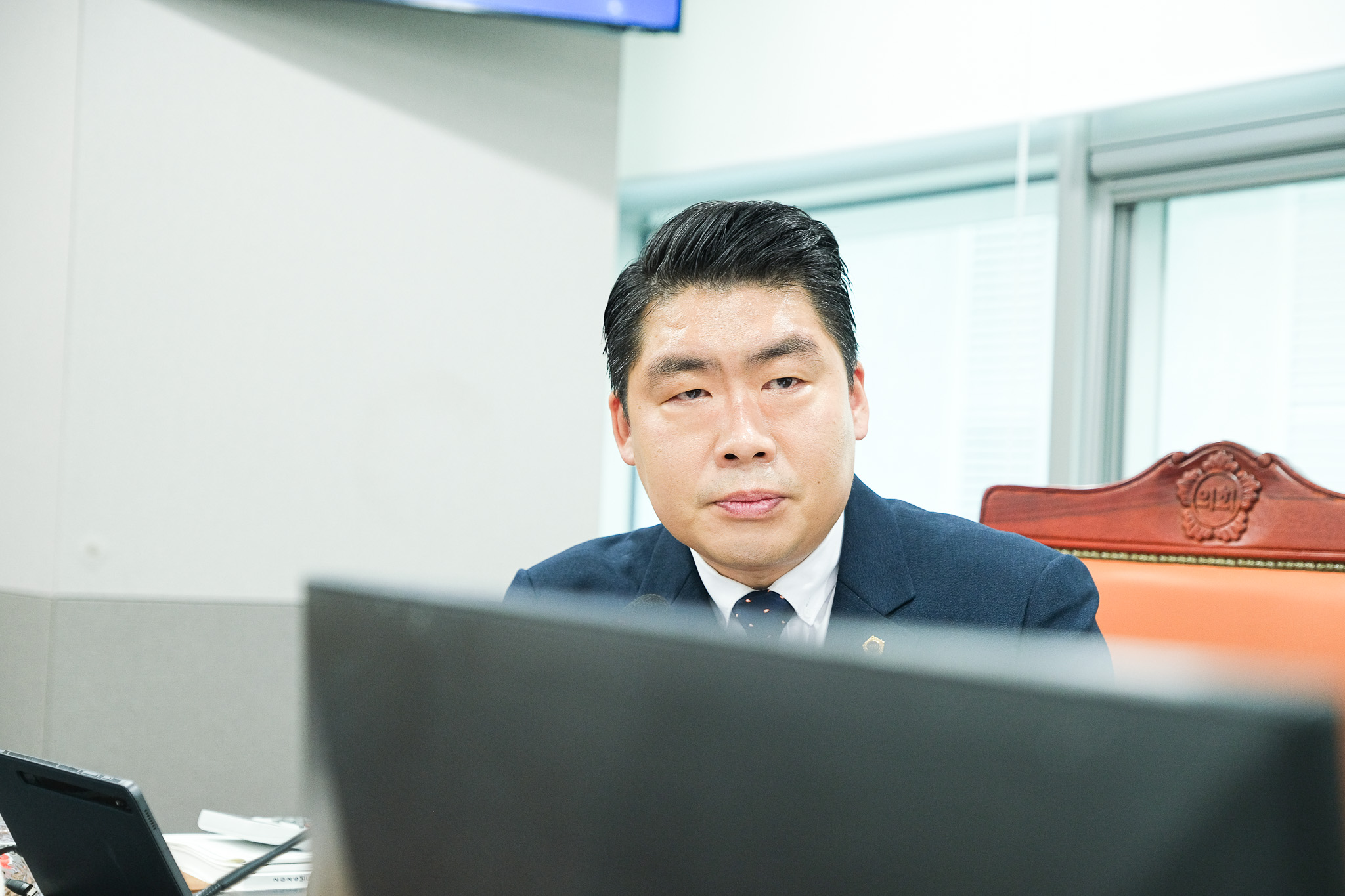  ǿ, õϽ     û ö ž