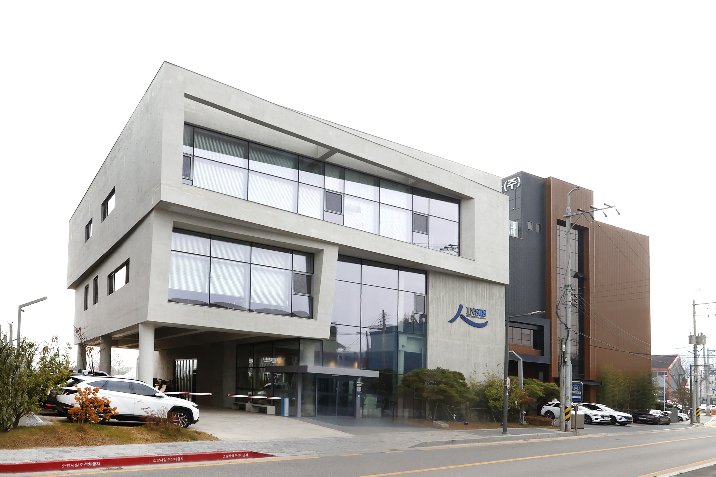 �ٹ��ð� �پ ���꼺 �ö� �� ��⵵ �� 4.5����, ���� ���� �䳢���� ���