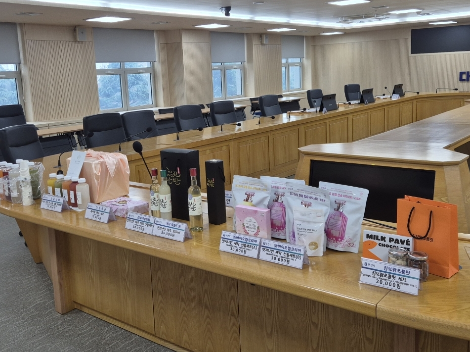 ��õ��, ����������� ���ǰ 8�� �߰������޾�ü 5���� ����