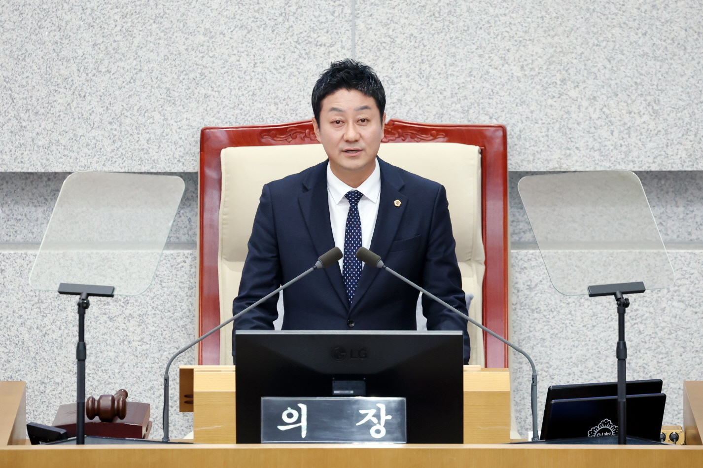 ������ ����, 2025�� ȸ�� ������ '�λ��� �޹�ħ å�� ������ ���� ��'