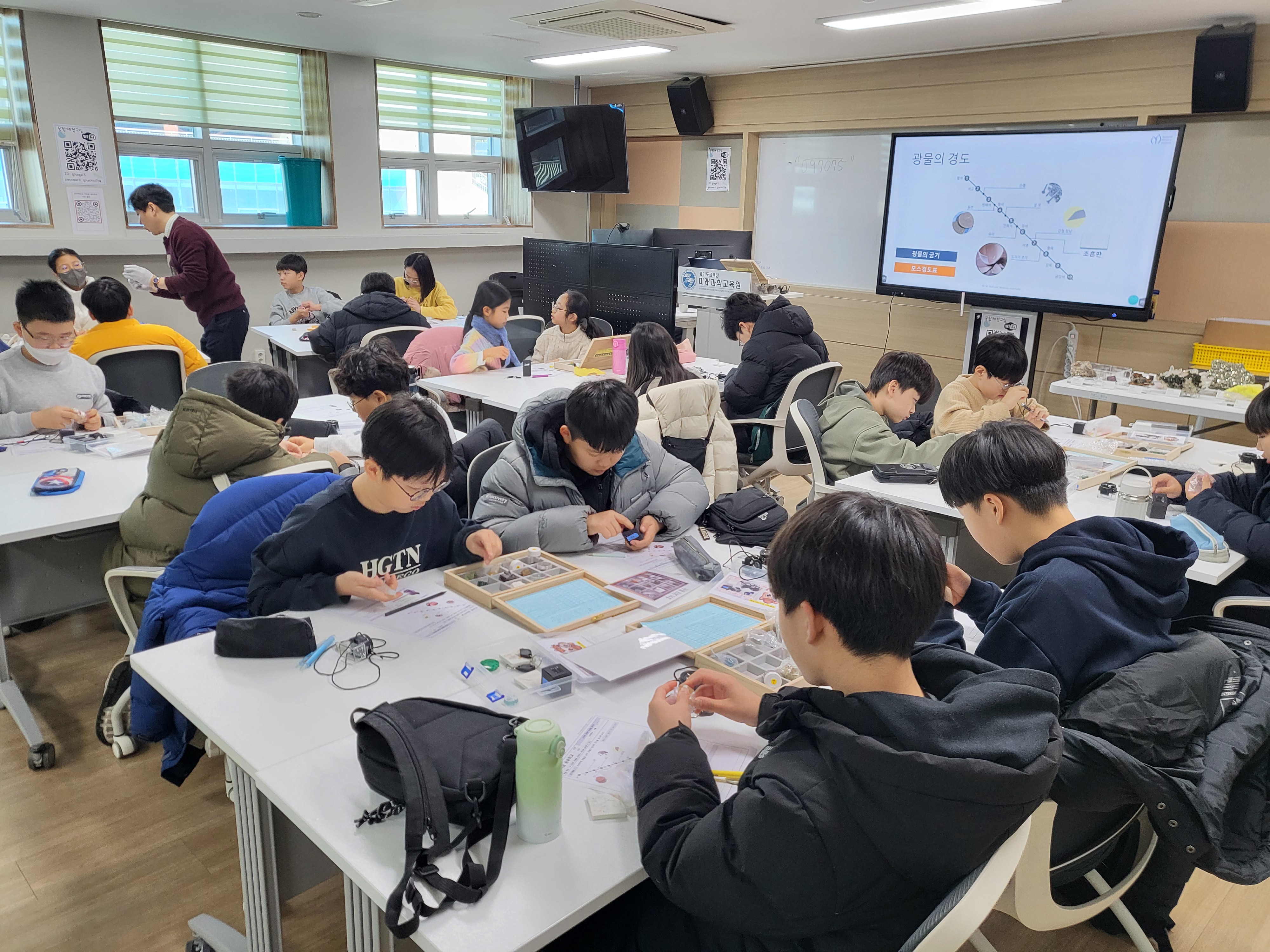 ��⵵����û�̷����б�����,  �̰��� �����б� ���ܿ���� ���α׷��� ����