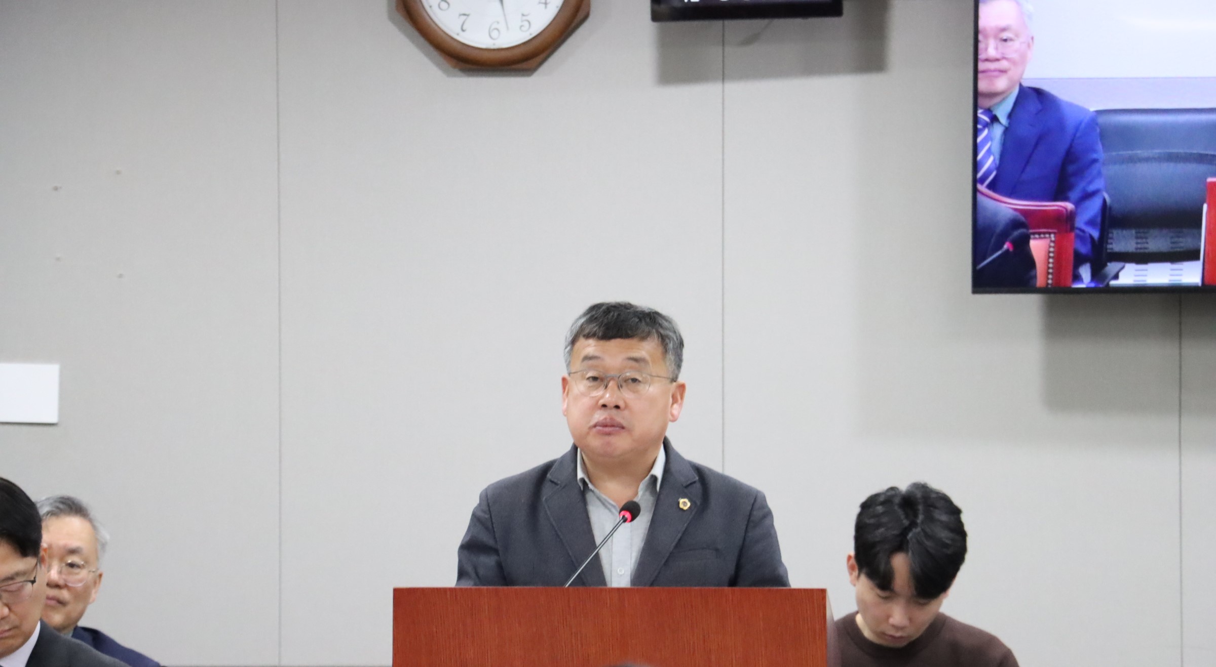 ��⵵��ȸ ��뼮, ��⵵ �°��� ���������� ���� ���ʾ� ������ ���