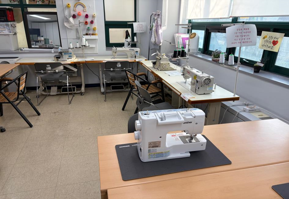 ����򿡼� �������Ρ����ùΰ� �Բ� ����� ��õ����û�ҳ⼾�� ���������۾���